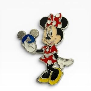Disney Minnie Mouse Enamel Pin Holding Mickey Hat